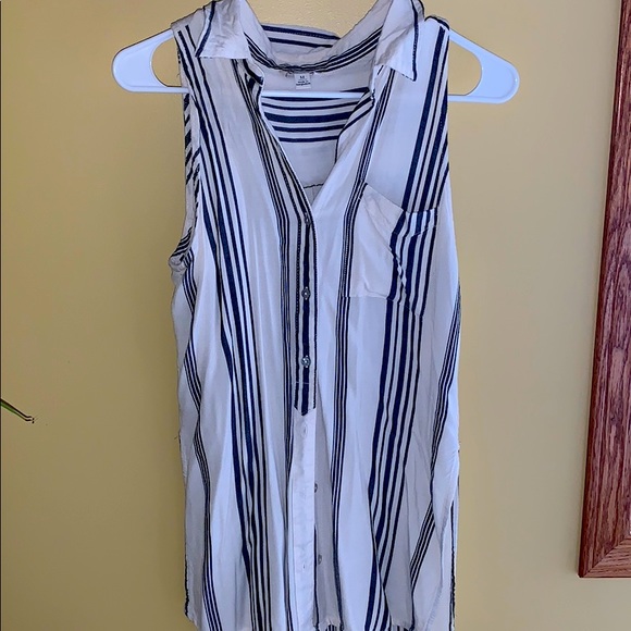 Shirt - Picture 1 of 2